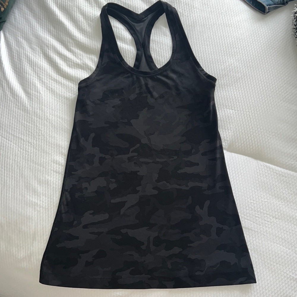 Lululemon Cool Racerback II Tank | Black Camo